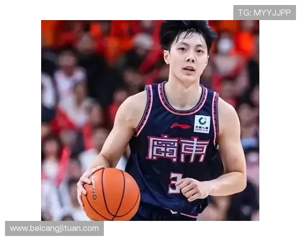 周琦儿子探营！胡明轩赵睿暖心互动，晒黑成焦点